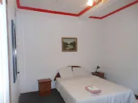 Ara Macao Inn
