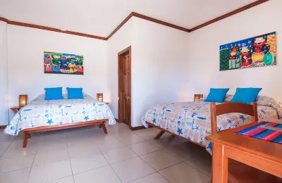 Hotel Los Corales Hotels near Roatán