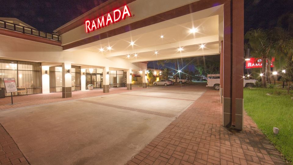 Ramada by Wyndham Houston InterContinental Airport East