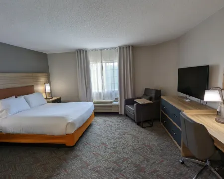 Candlewood Suites WILSON by IHG ウィルソンのホテル