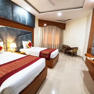 Hotel Anand International