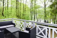 House by Lake Stare Czaple with Sauna Hotels in Stezyca