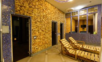 Aragon Hotel