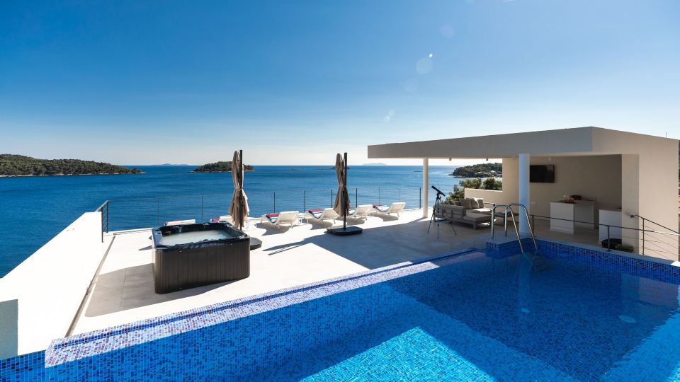 Villa Desire