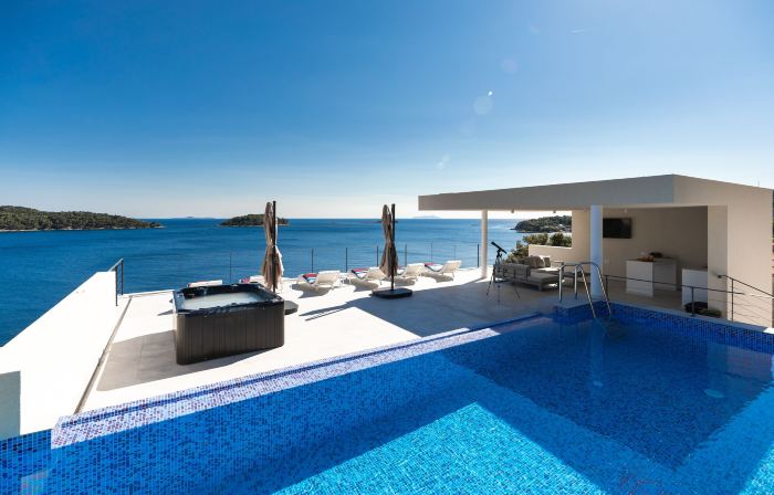 Villa Desire