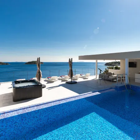 Villa Desire