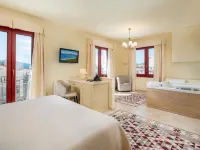 Hotel Regina Elena Hotele w: Olbia