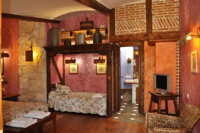 Hospedium Hacienda Las Cavas Các khách sạn ở Olmedo