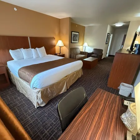 Richland Inn and Suites