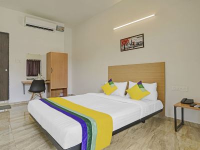 Itsy Hotels Flowers Park