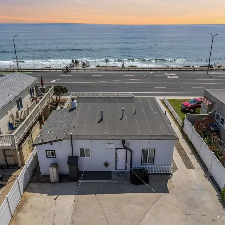 Carlsbad Blvd Villa