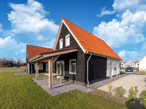 Holiday Home in Scherpenisse Near Oosterschelde - parking