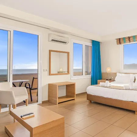 Glaros Beach Hotel