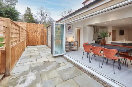 Host & Stay - Uggleby House Отели в г. Уитби