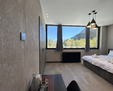 Nirvana Hotel Hotels in Jbeil