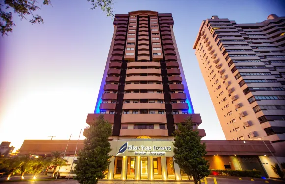 阿雷格里港千禧藍樹酒店