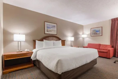 LeBossier Hotel فنادق في Bossier City