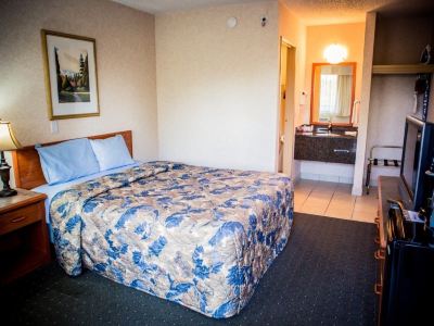 Langley Hwy Hotel
