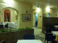Alhambra Palace Hotel Suites - Ramallah