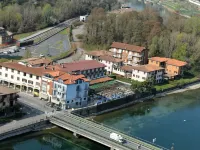 Albergo Stazione Hotel a Paratico