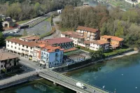 Hotel Stazione Sul Lago di Iseo Hotels in Paratico