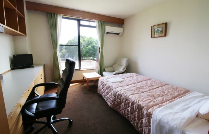 Kumozu Hotel and Conference