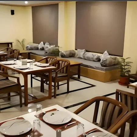 Ishwar Guest House