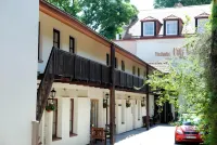 City Gate Hotels in 