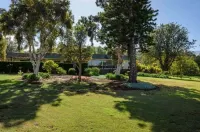 Upcountry Single Level Private 3 Bedroom Home in Marvelous Kula!!!