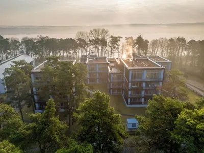 My Marina apartment with pool and sauna by the lake Hotel dekat Kirche Neu Golm