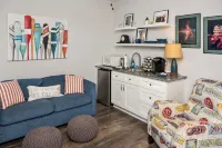 Paradox Place--Cozy Apartment on Oak Island Hotels in Smithville