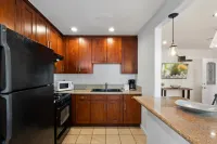 Private Patio and Alfresco Dining Experience - Charming Coastal Retreat