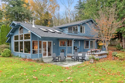 Sunny Blue Beach House