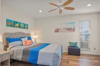 Modern Condo with BBQ Area and WiFi - Charming Coastal Retreat
