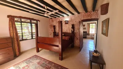 Charming 2-bed Cottage in Bodo, a Fishing Village Hoteles en Msambweni