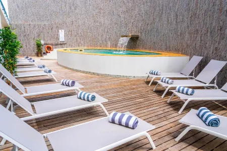 Villa Doris Suites Отели в г. Лагос