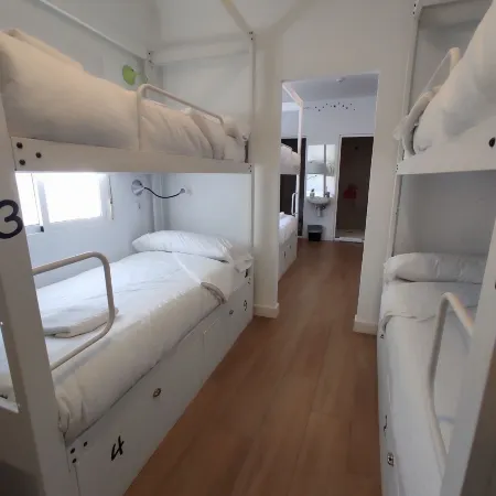 Vivian's Guest House