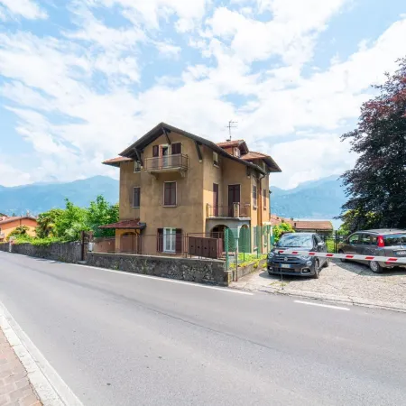 Bright and Cozy in Menaggio by Wonderful Italy