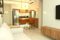 Edifício Promenade II Apt 1008 - Condos