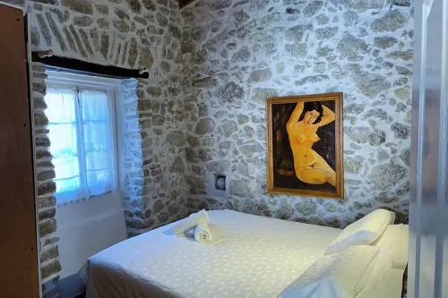 Art House Near to Saint George Beach by Konnect