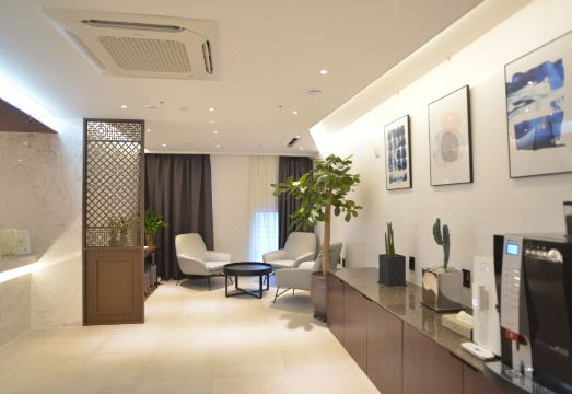 호텔 로비 전경