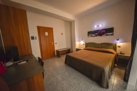 Hotel la Villa Отели рядом с достопримечательностью «Castello Ducale»