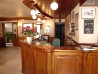 Hôtel du Cheval Rouge Hotels in Versailles