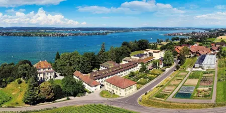 Hotel Arenenberg Отели в г. Эрматинген