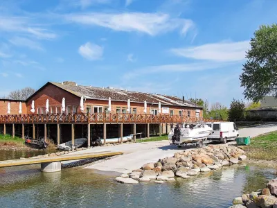 4 Person Holiday Home in Borre Các khách sạn gần GeoCenter Møns Klint
