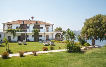 Marin Yalıkavak Hotel Отели в г. Yalikavak