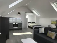 1 Bed Studio - Sleeps 4 - Parking - Wifi - parking