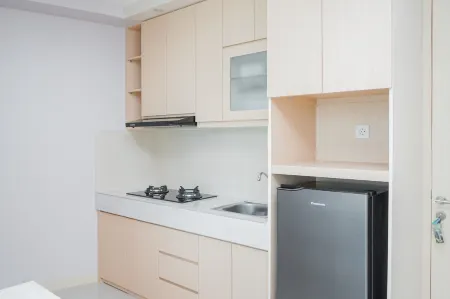 Beautiful 2Br at Tree Park Apartment