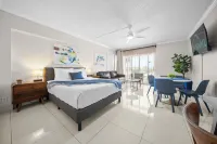 Boca Plaza Hotels in Boca Raton