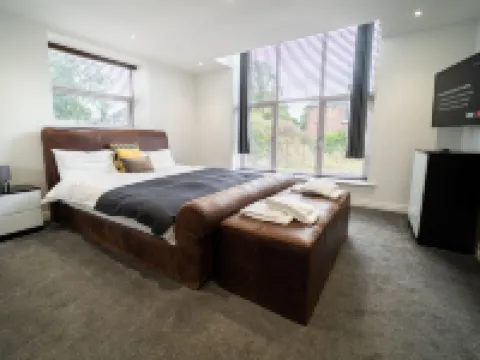 The Ashcroft Apartments Hotels in Eccles